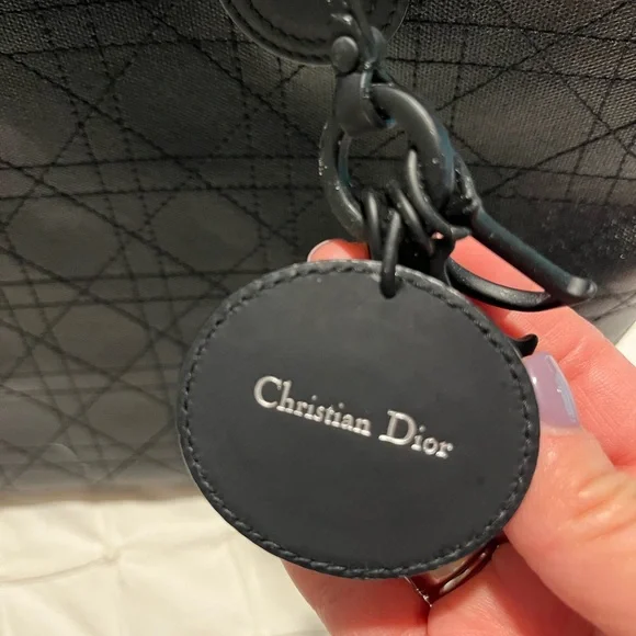 DIOR Tote - Picture 3 of 13